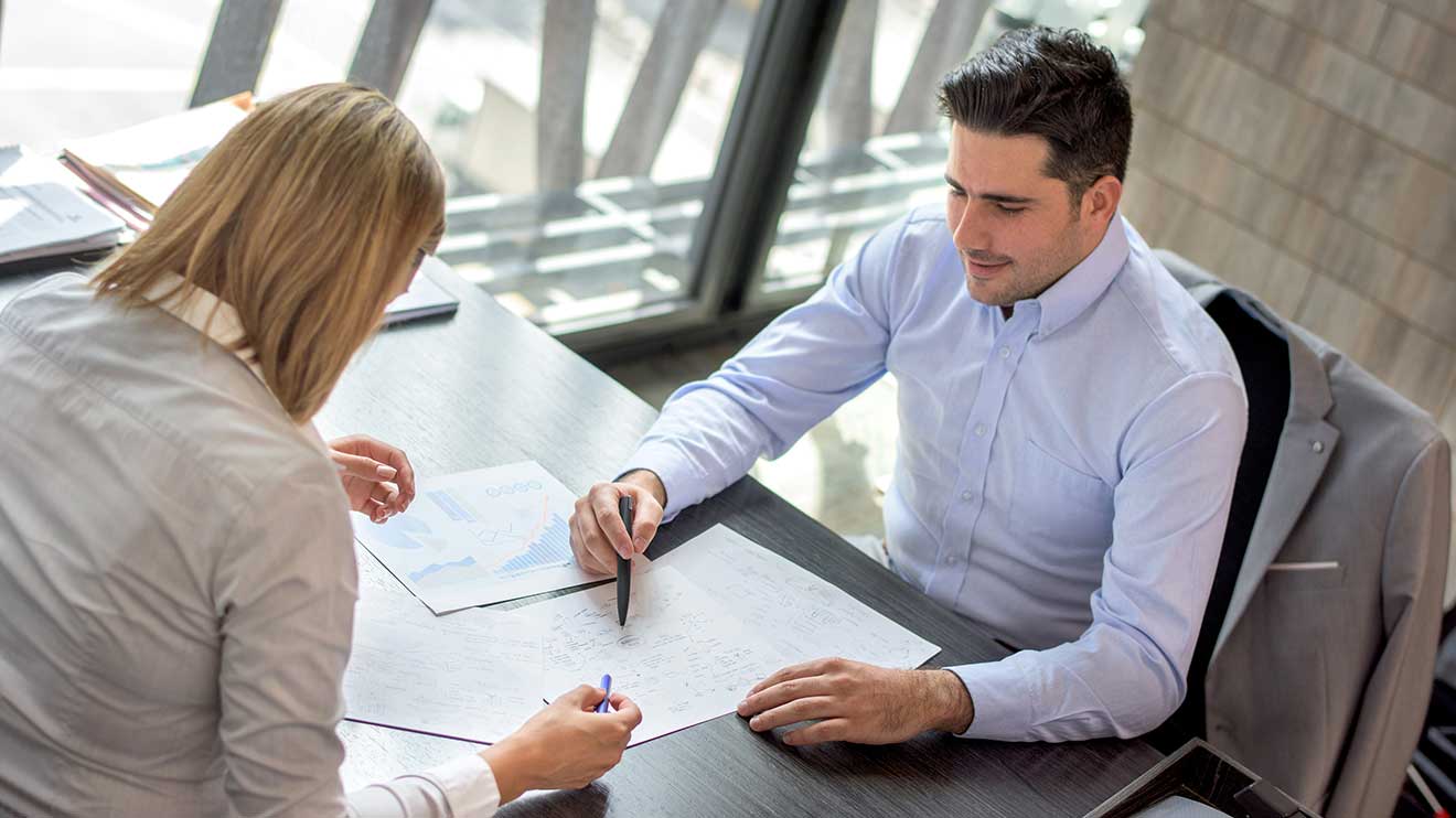 Rechtsschutzversicherungen werden meist als Paket angeboten – und diese unterscheiden sich erheblich. - iStock/andresr, DAS Rechtsschutzversicherungen werden meist als Paket angeboten – und diese unterscheiden sich erheblich. - iStock/andresr, DAS